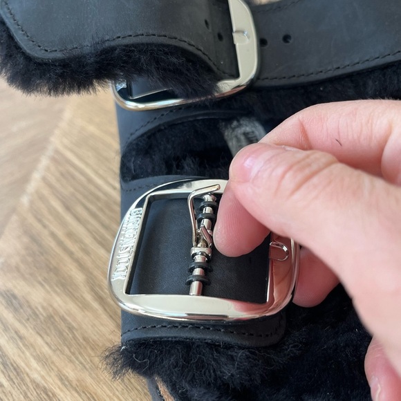 Arizona Big Buckle Shearling
Oiled Leather - Black - Picture 12 of 13